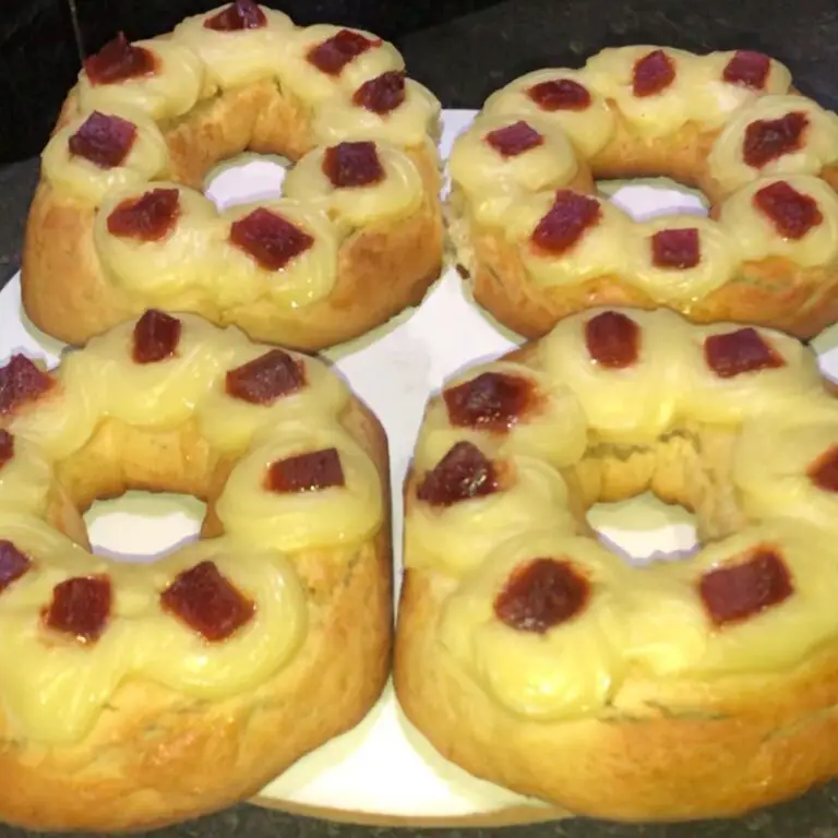 CON 1KG DE HARINA 4 ROSCAS DE PASCUA SIN